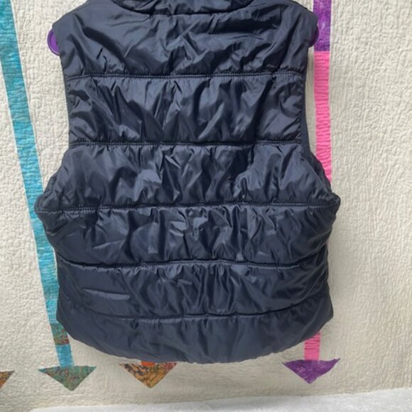 American Eagle Outfitters Puffer Vest Woman's Size XL - Picture 2 of 5